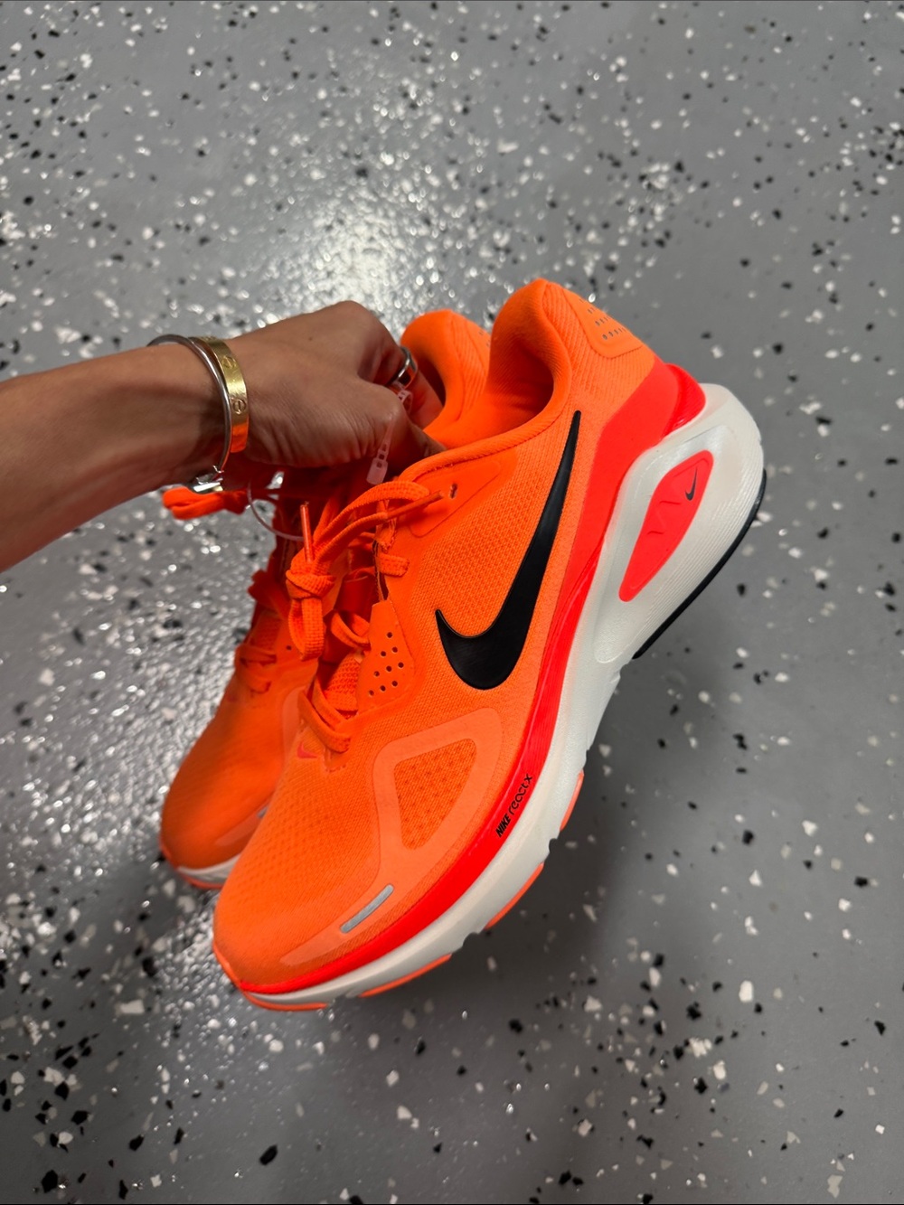 NEW! Nike Structure 26 Running Shoes Total Orange - Picture 5 of 6